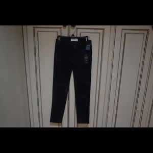 Abercrombie Kids Jean Jegging (SIZE 10)
